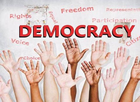 تعريف الديمقراطية وأهميتها ومبادئ الديمقراطية